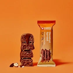 MaxiNutrition Protein Waffle Bar Hazelnut Spread 39g – angeschnittener Riegel Geschmacksbild