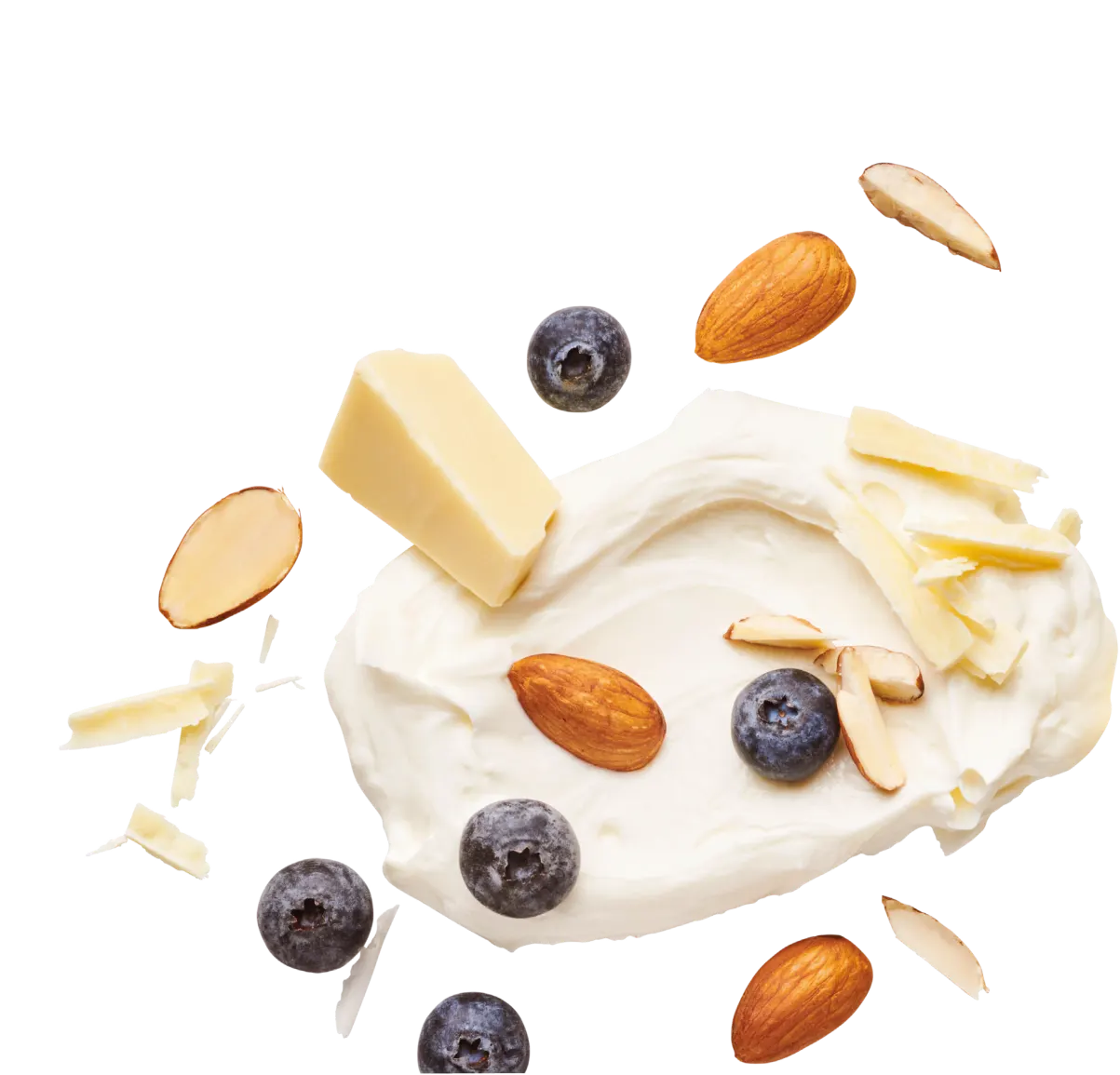 Cremige weiße Masse mit weißer Schokolade, Mandeln und Blaubeeren auf schwarzem Hintergrund